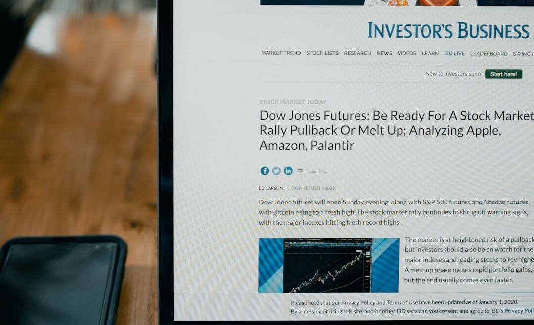 Top Investment Websites for 2021 – Investopedia, E*TRADE, Charles Schwab